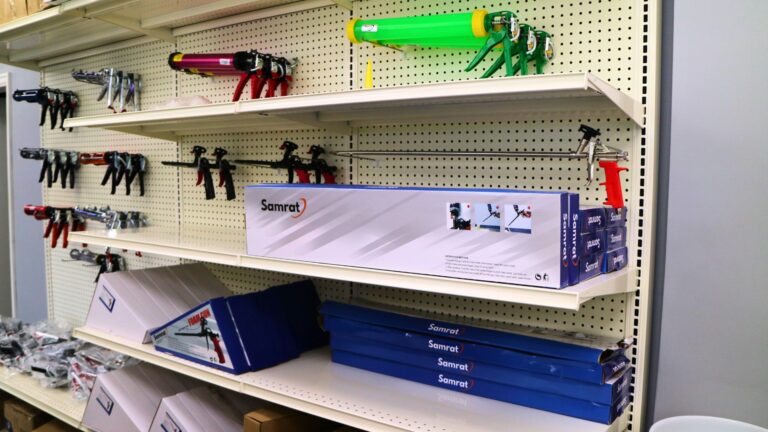 Sausage Guns, Foam Guns - Samrat Building Supply